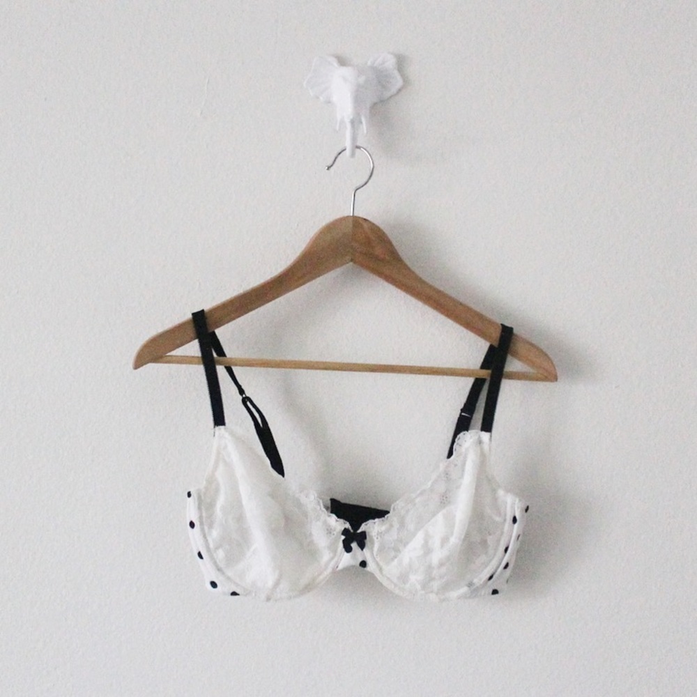 Victoria’s Secret Polka Dot Floral Lace Black and White Unlined Demi Bra